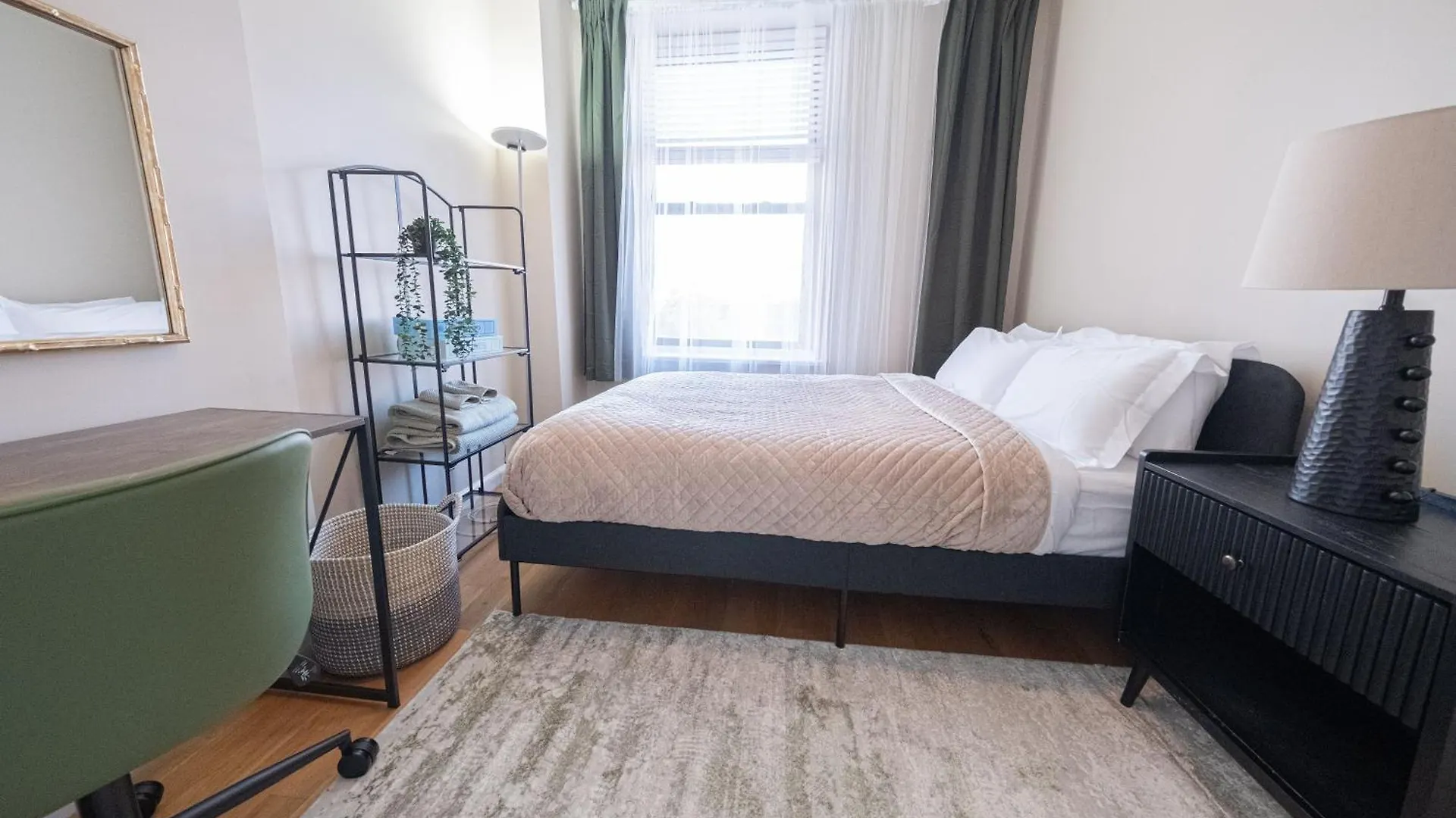 Apartment 4Br Apt Two Blocks To Central Park Elevator, Laundry, Virtual Doorman New York
