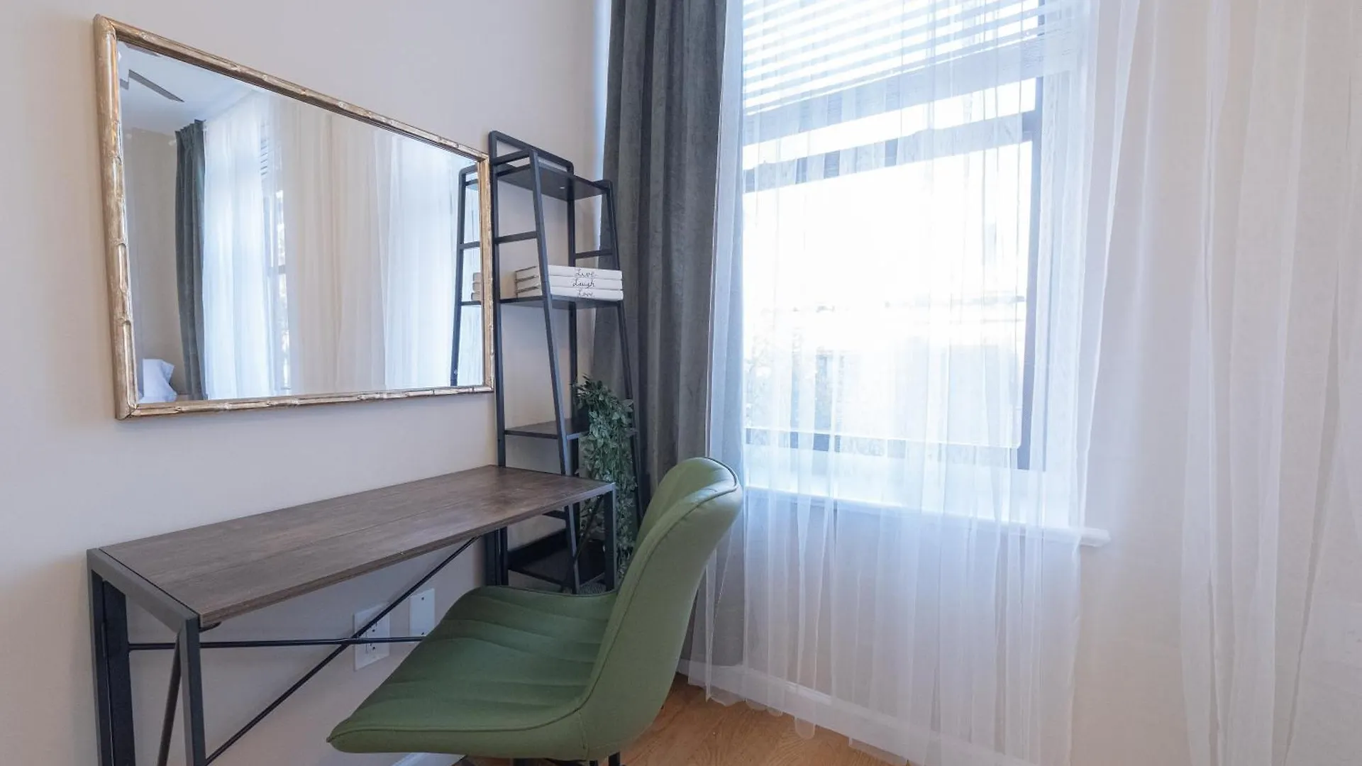 4Br Apt Two Blocks To Central Park Elevator, Laundry, Virtual Doorman New York 0*,