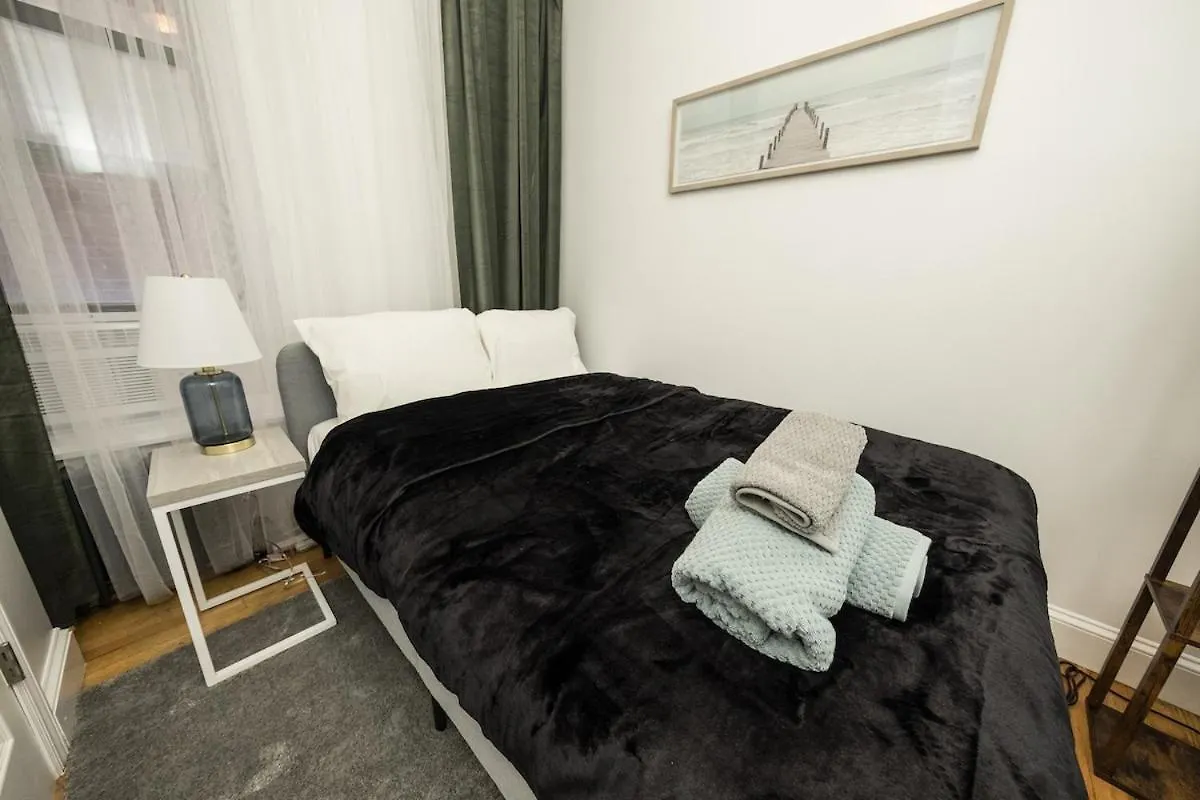 4Br Apt Two Blocks To Central Park Elevator, Laundry, Virtual Doorman New York 0*,