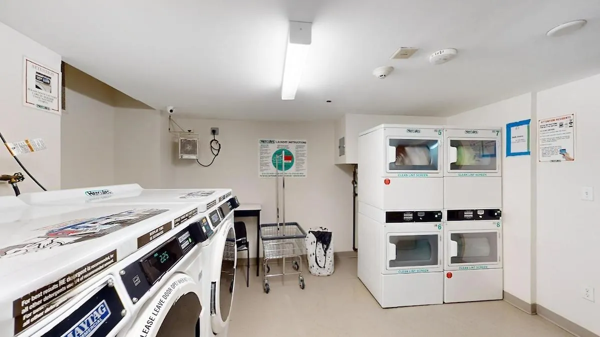 4Br Apt Two Blocks To Central Park Elevator, Laundry, Virtual Doorman New York 0*,  United States